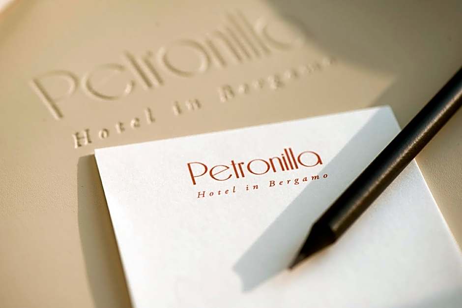 Petronilla - Hotel In Bergamo