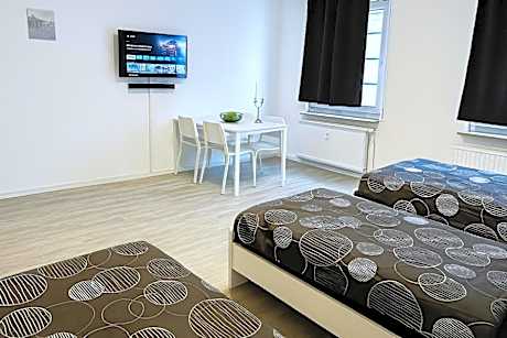 VAZ Apartments Birkenweiher für Monteure und Fachkräfte, WLAN,TV, Küche, 4-8 Personen
