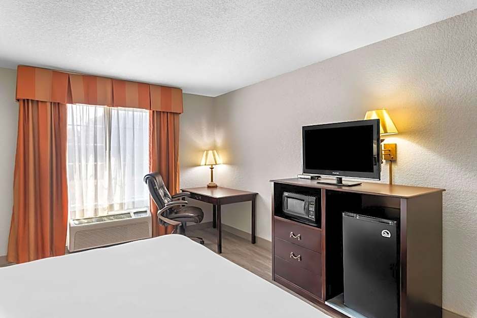 Country Inn & Suites by Radisson, Hot Springs, AR