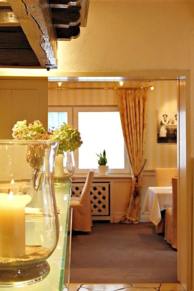 Hotel & Restaurant Menge