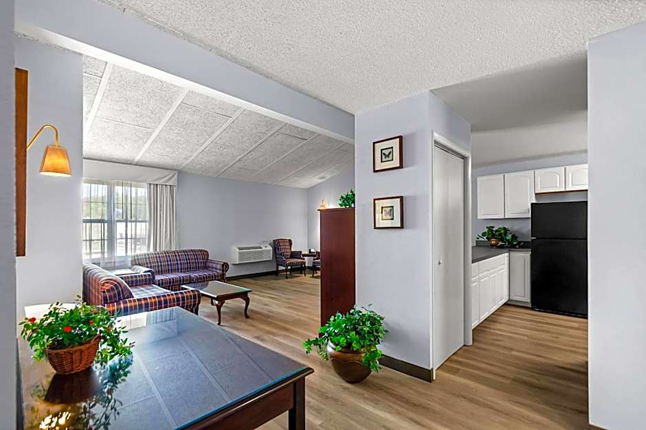 Clarion Inn Falls Church-Arlington