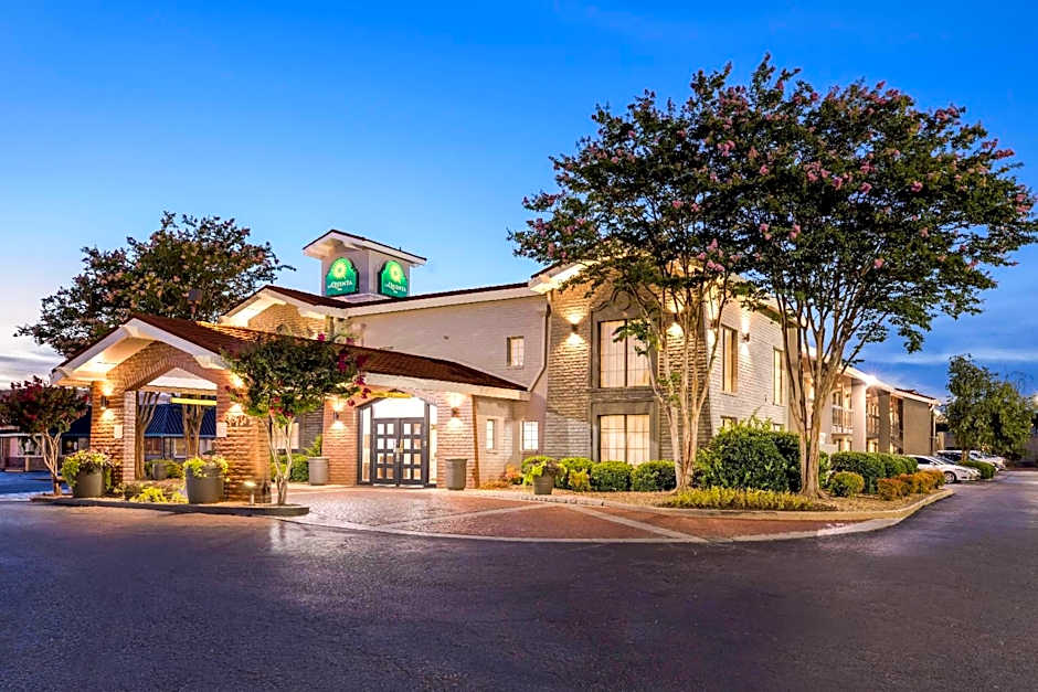 La Quinta Inn & Suites by Wyndham Huntsville Research Park