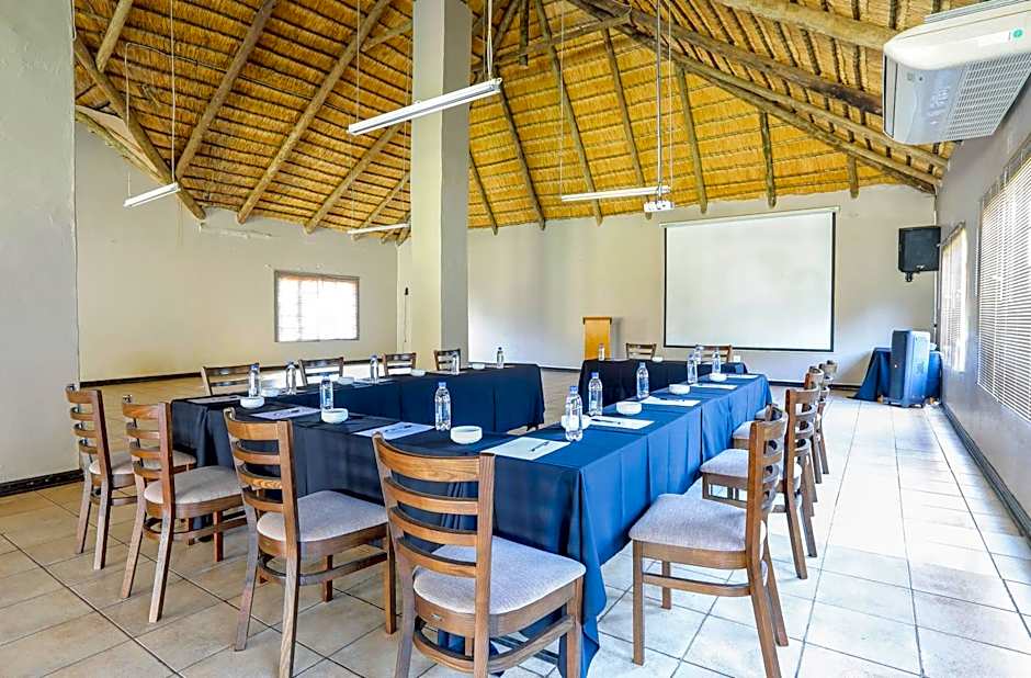 Nongoma Lodge & Inn CC