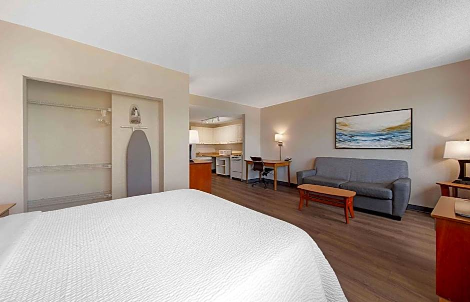 Extended Stay America Suites - Fort Lauderdale - Cypress Creek - NW 6th Way