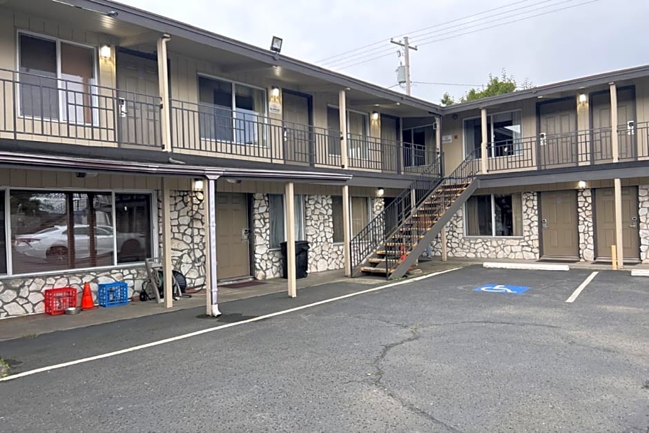 Anchor Bay Inn By OYO Reedsport