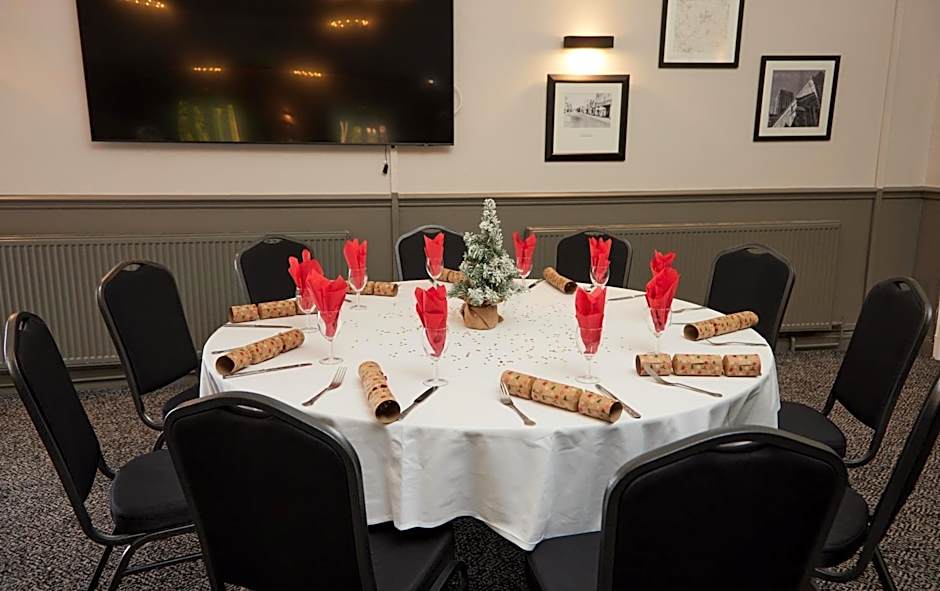 Charnwood Arms By Greene King Inns