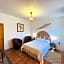 Hotel Parador Vernal
