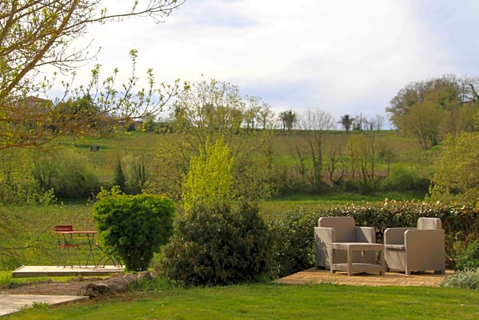 Chambres D'Hôtes Le Val De La Garenne – Senouillac, CO