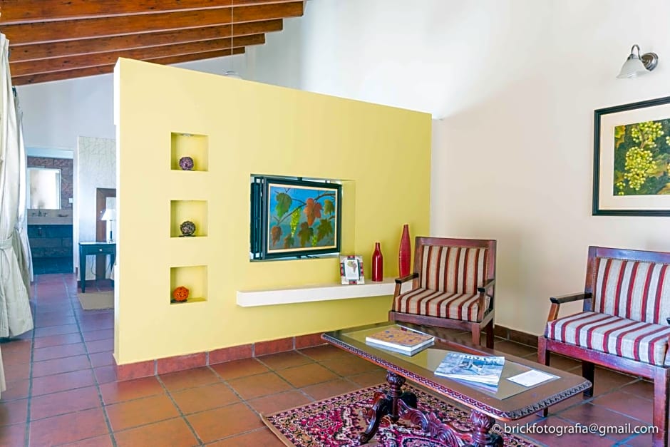 Delvino Boutique Hotel