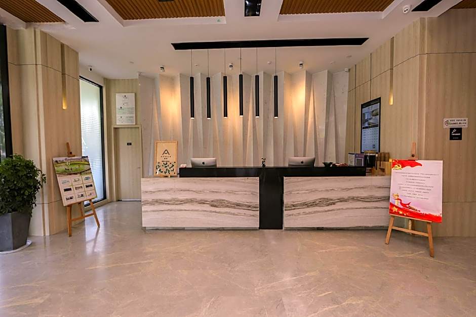 Atour Hotel Zhenjiang Railway Station Nanxu Avenue