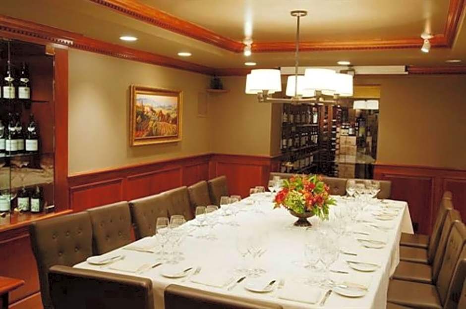CRABTREES KITTLE HOUSE RESTAURANT & INN - BED AND BREAKFAST