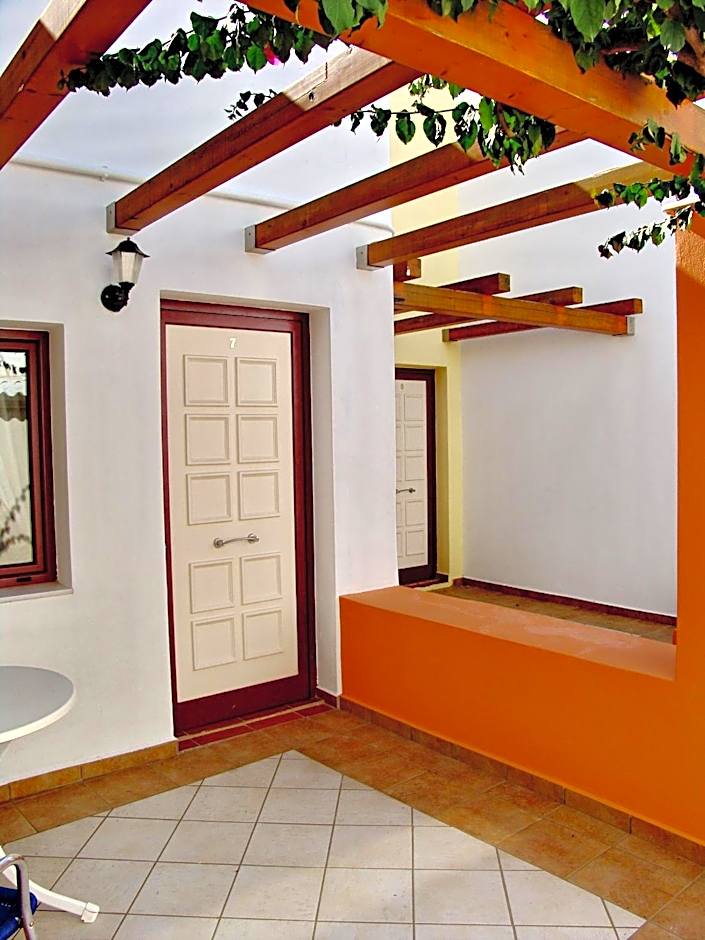 Irida Aparthotel Malia by Estia