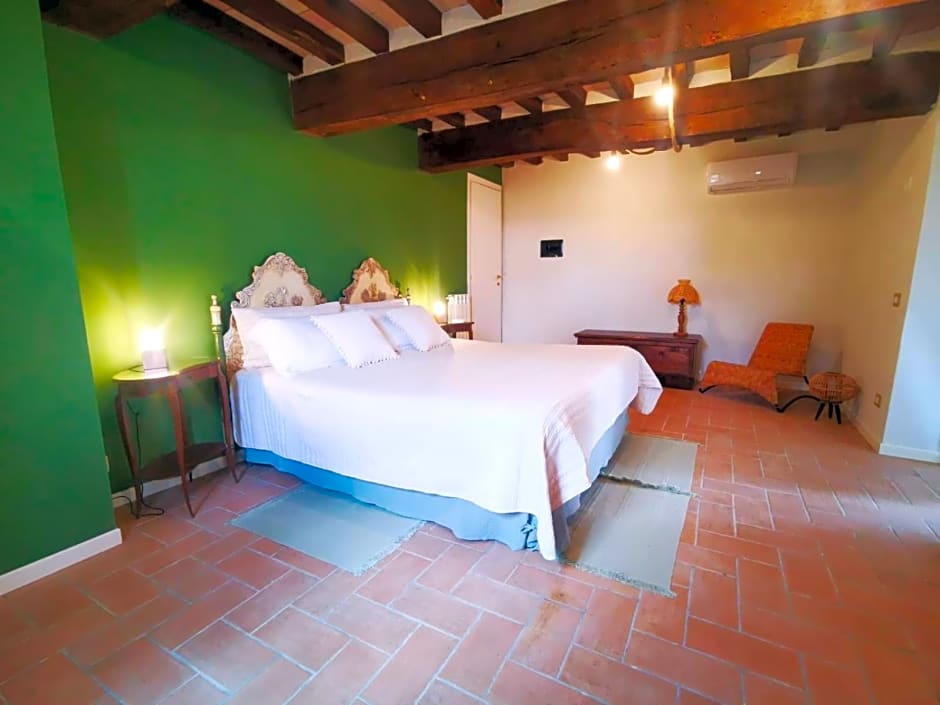 Dolce Farnetta en-Suite Spa & Yoga