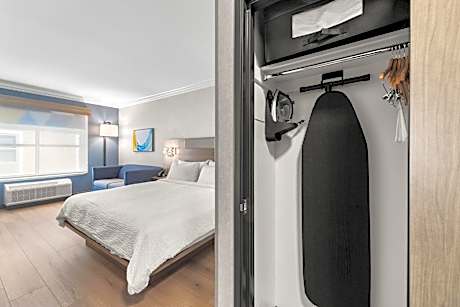 King Suite