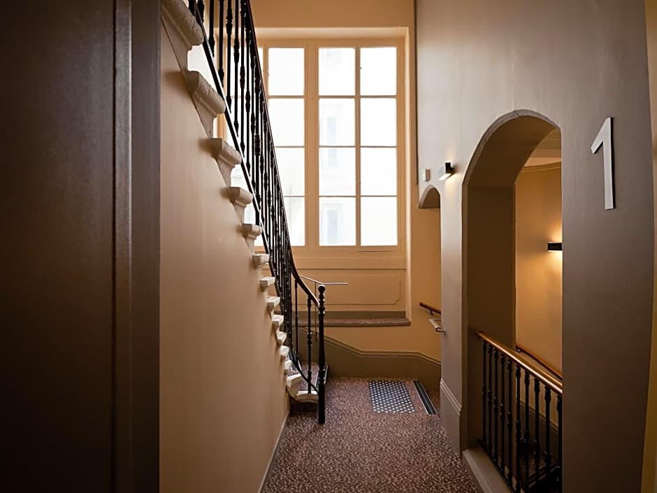 Hotel Des Remparts Lyon Perrache