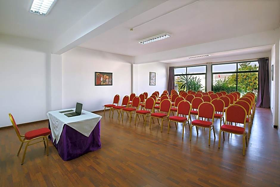 Anezi Tower Hotel