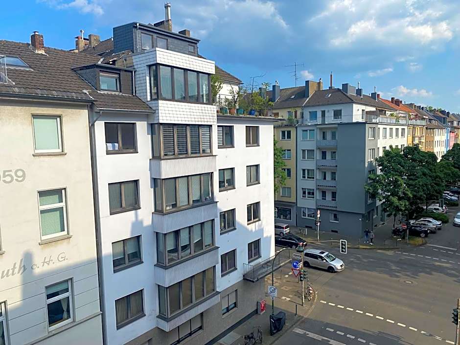 Hotel Petite Königsallee SELF CHECK-IN