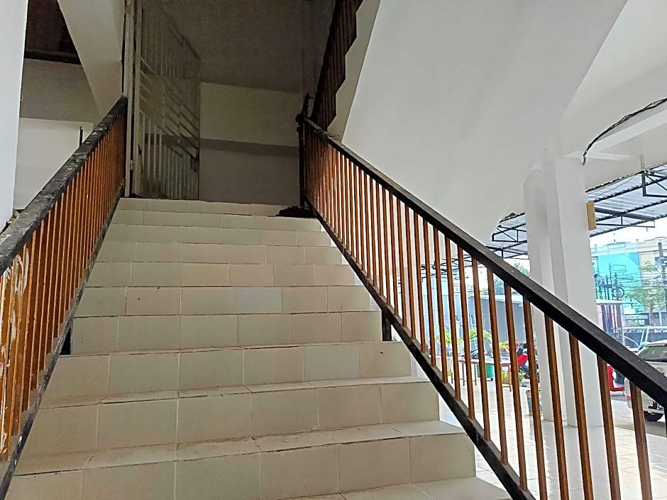 Hotel O Enjoy Homestay & Cafe