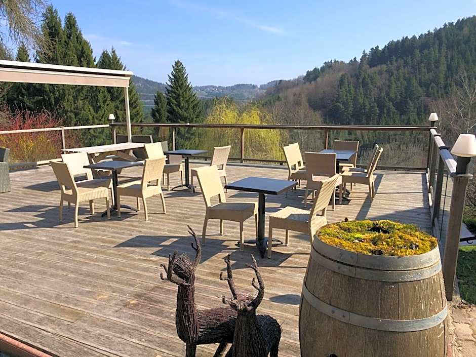 Hôtel Restaurant Domaine De Basil