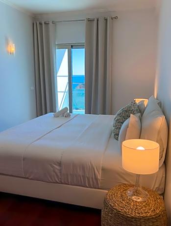 One-Bedroom Suite with Sea View
