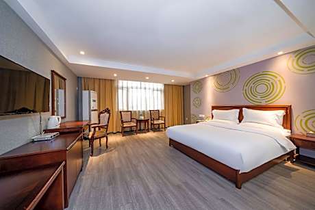 GTI - Deluxe 1 Bed, 1.8M Bed