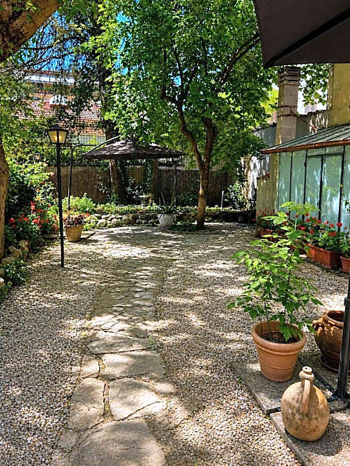 La Petite Maison