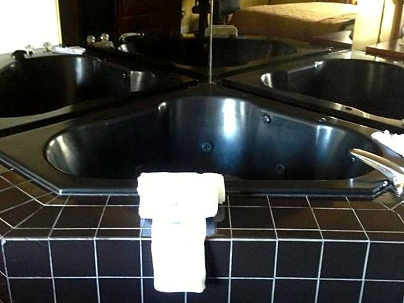 Americas Best Value Inn Hillsboro