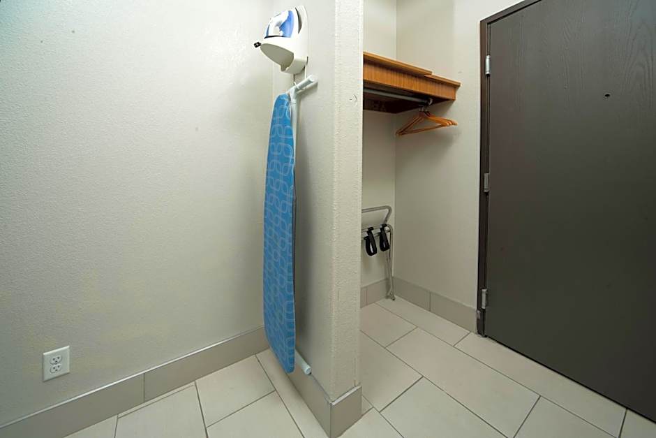 BridgePointe Advantage by BPhotels