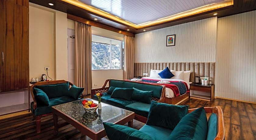 Baan By Snow City Farm