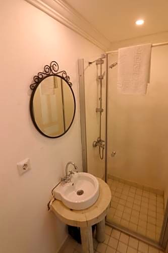 Aganbey Hotel