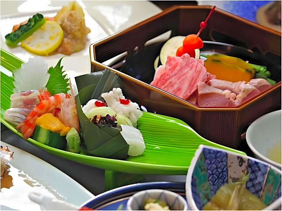 Yufuin Onsen Ryokan Mebaeso