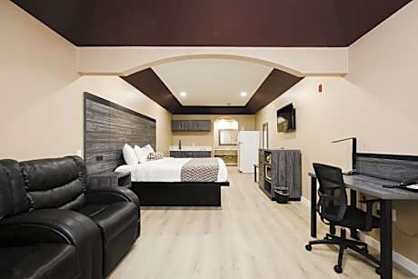King Room with Kitchenette