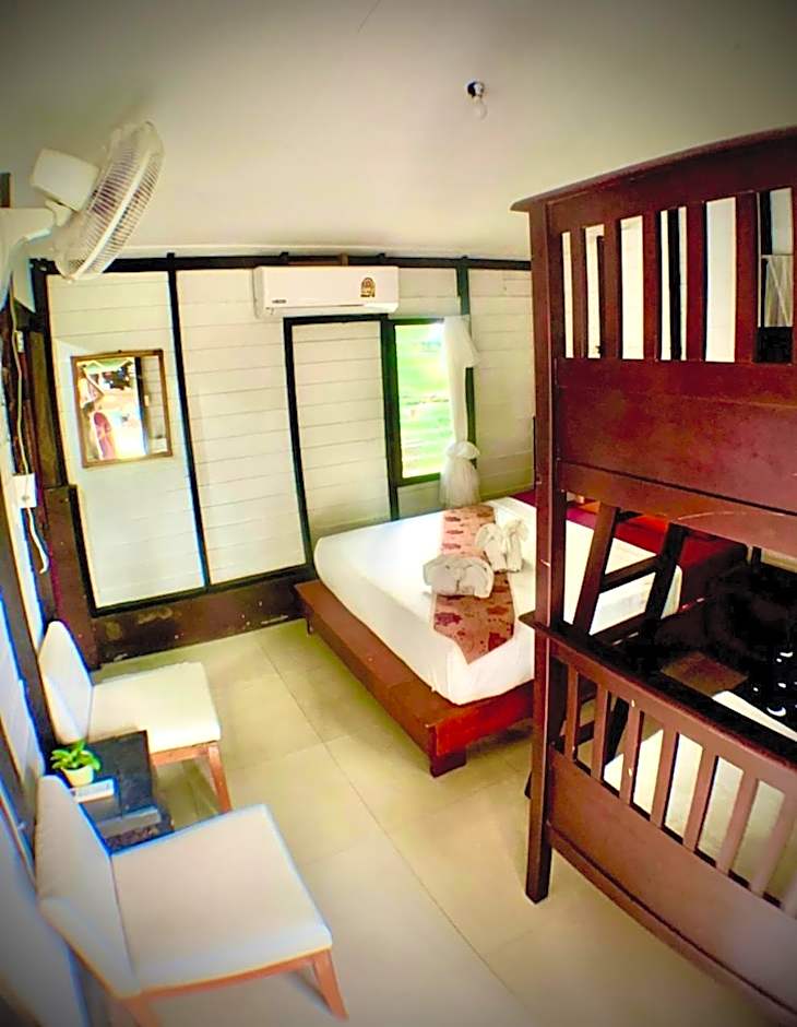 Leaf House Bungalows