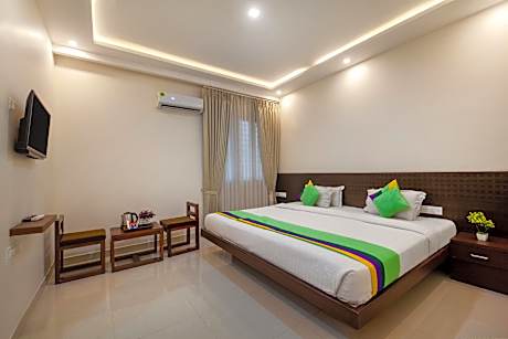 Treebo Sans Sarav Kushalnagar