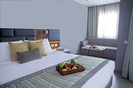 Special Offer- Deluxe Room with Sea View- Egyptian and Residents