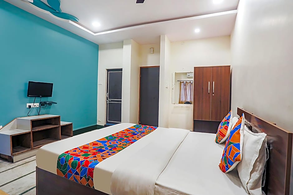 Super Deluxe Guest House by OYO Rooms – Nagpur, OH