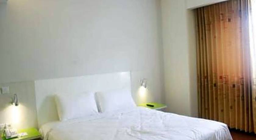 Everbright Ambon Hotel