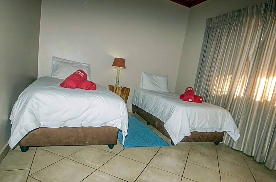 Fishermans Flat and House