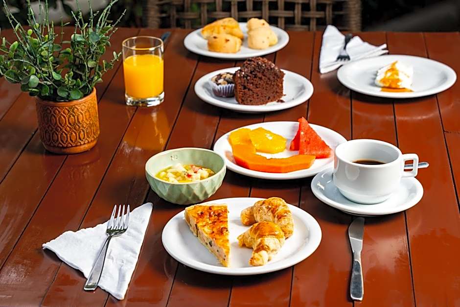 Nadai Confort Hotel E Spa