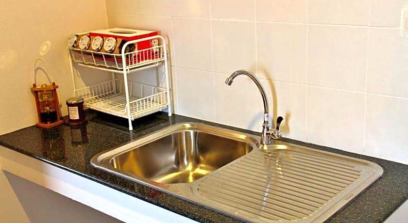 The Meet Green Apartment