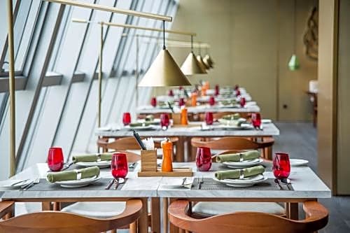 Howard Johnson Riverview Hotel Guangzhou