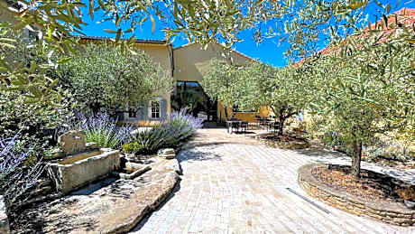 Clos Saint-Michel Resort & Spa