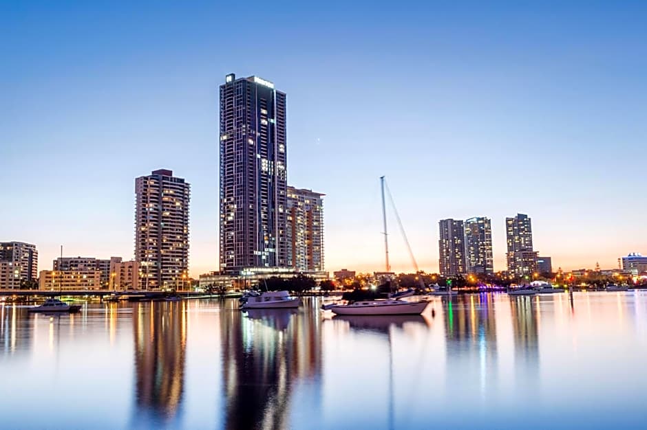 Meriton Suites Southport