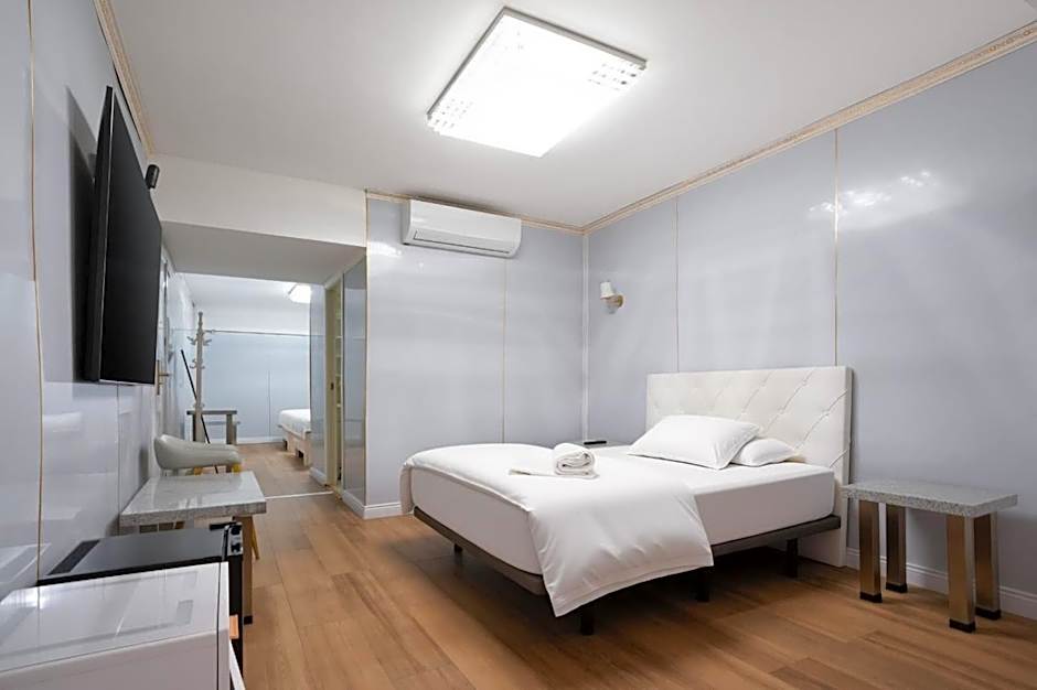 HOTEL AVIACIOn