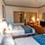 Comfort Suites   University