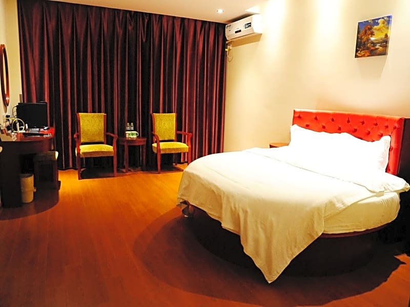 GreenTree Inn Jiangsu Yancheng Dongtai Jianggang Yingbin Road Gangcheng Avenue Business Hotel