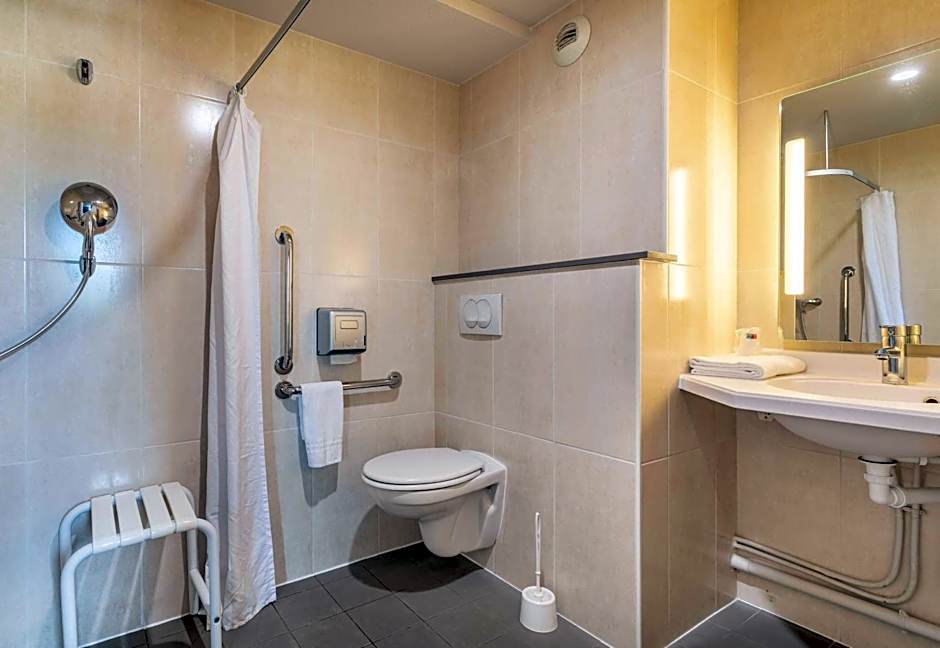B&B HOTEL Salon de Provence
