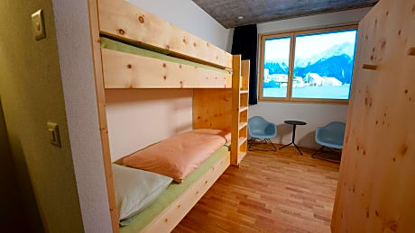Sextuple Room with Shared Bathroom - incl. Spa Access