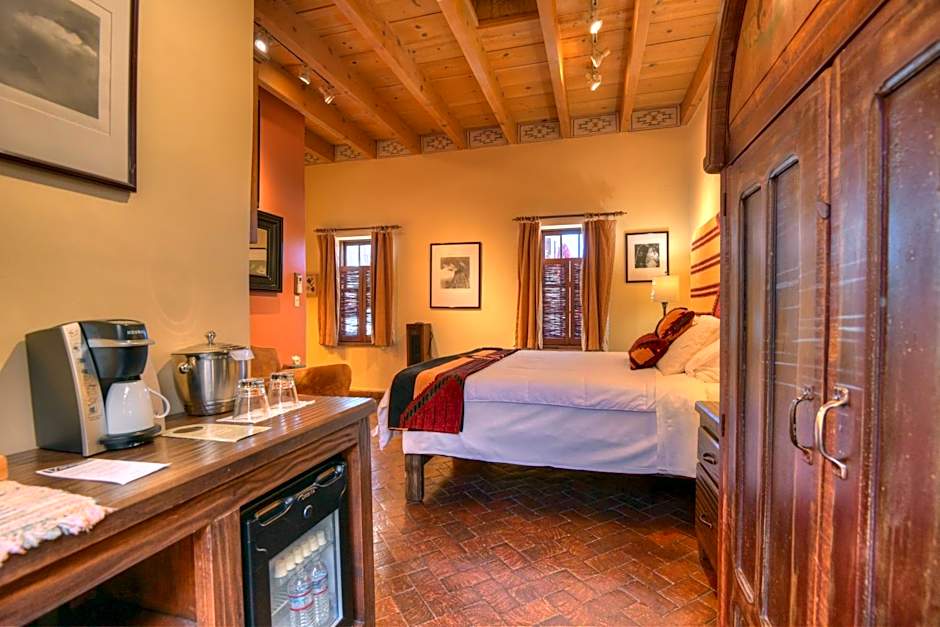 Inn at Vanessie