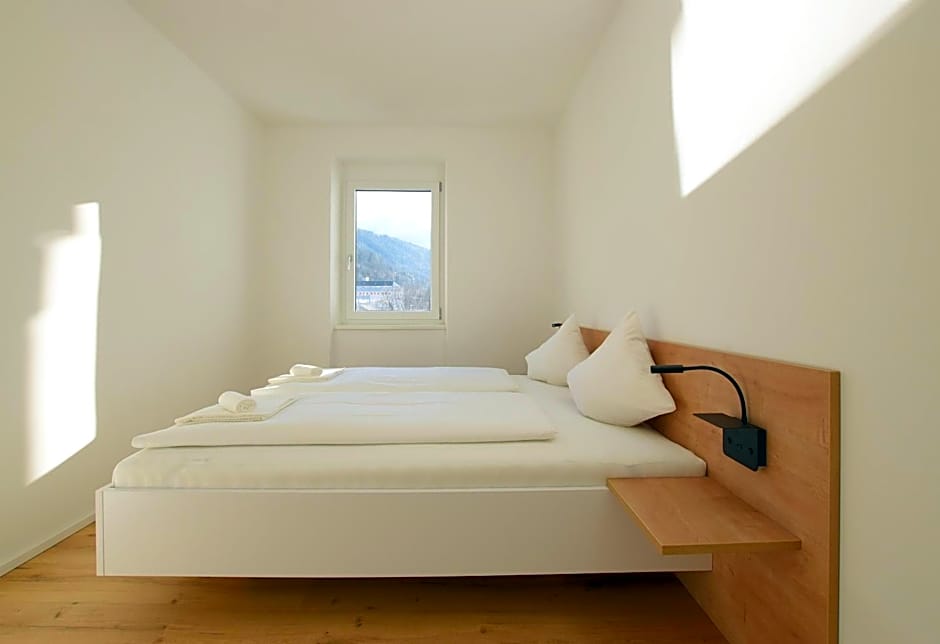 myQuartier Central City Suites digital self check in